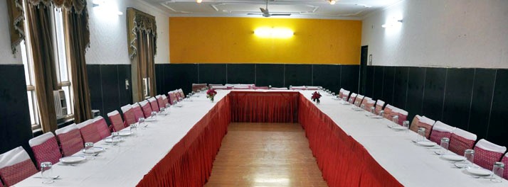 2052/Hotel Goverdhan Palace - Mathura 04.jpg